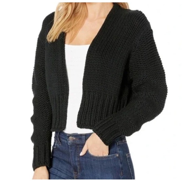 Free People Sweaters - Free People Glow For It Black Chunky Knit Cropped Cardigan Sweater Size Small